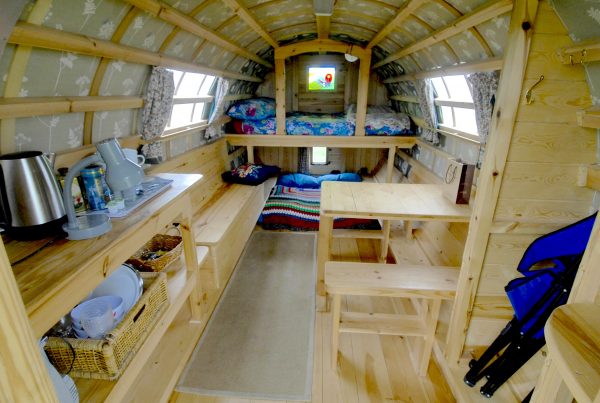 Exterior - Woody - Gypsy caravan for hire